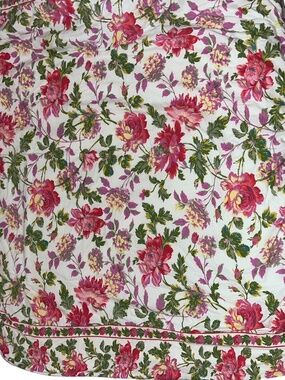 April Cornell 100% cotton French Provencal pink red peonies tablecloth  52" sq